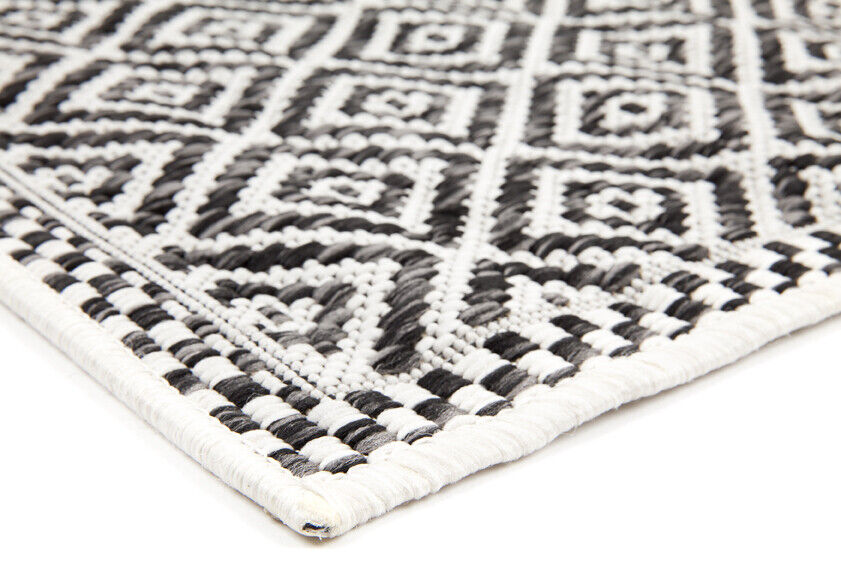 Black and White Diamond Outdoor Rug Large Polypropylene Rug Designer Patio Rug