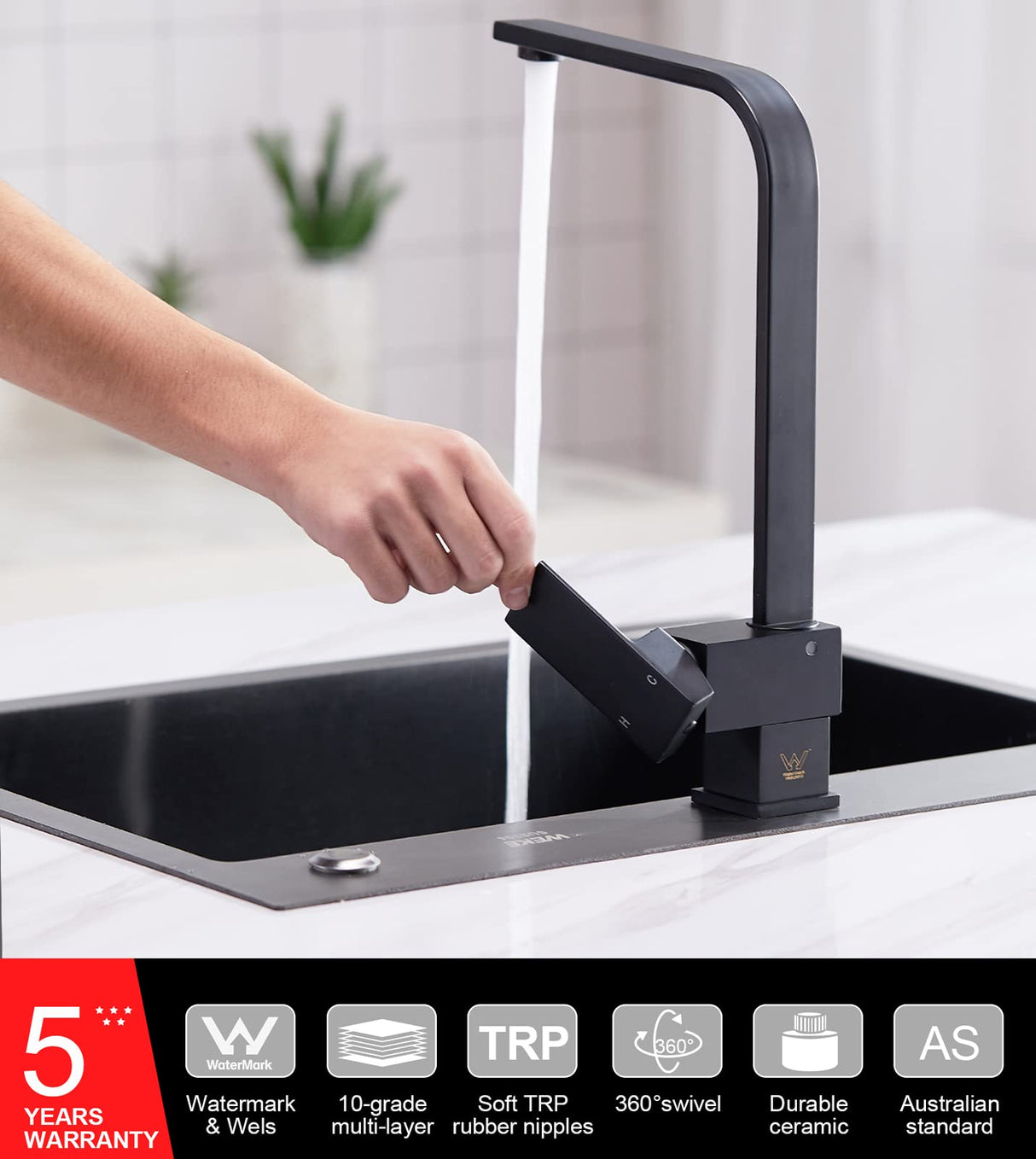 Square Black Kitchen Tap 360° Swivel Spout Hot and Cold Switch Kitchen Sink Tap Mixer Brass Faucet WELS Watermark