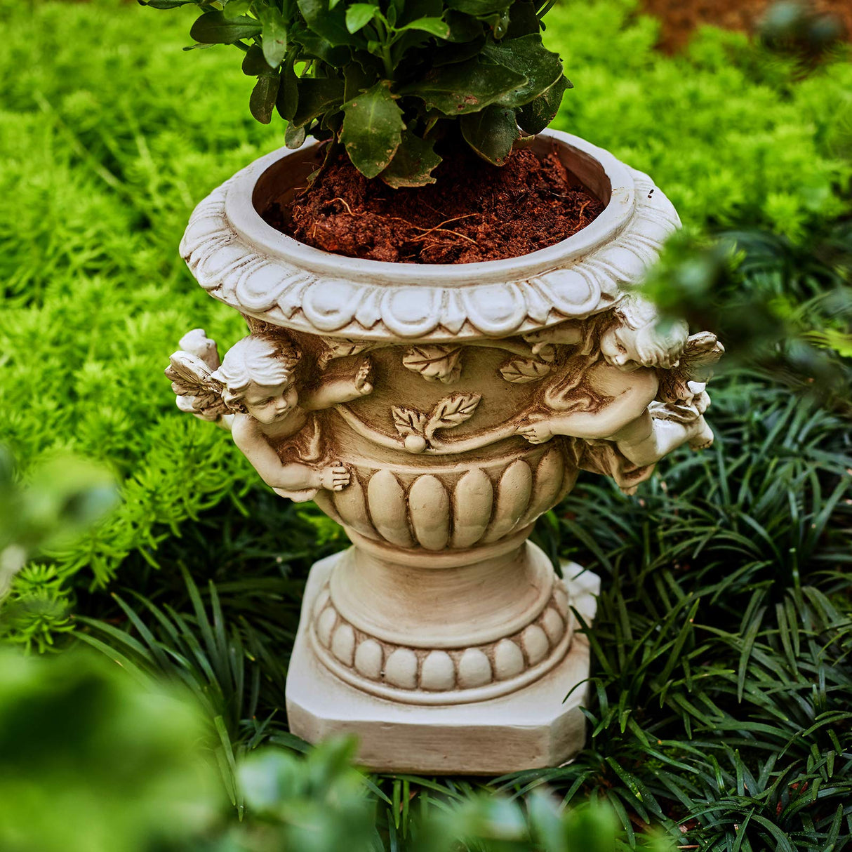 Angel Planters, Cherub Planter Flower Pots with Drain Hole for All House Plants, Patio Yard Decor, Polyresin, 8.46" H