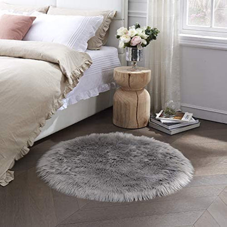 Faux Fur Rug for Bedroom, Grey Fluffy Round Rug for Kids Room, Small Furry Circle Rugs 3X3, Soft Gray Shag Circular Rug for Nursery, Fuzzy Plush Floor Carpet, Cute Indoor Decor for Gilrs Teen's Dorm